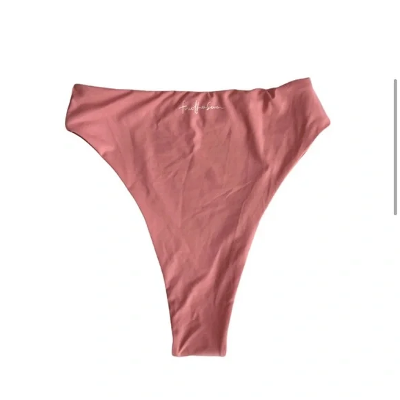 437 Leo Rose Pink Bikini